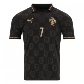 Virallinen pelipaita Portugali Black Panther Ronaldo 7 2025-26 Lyhythihainen - Miesten