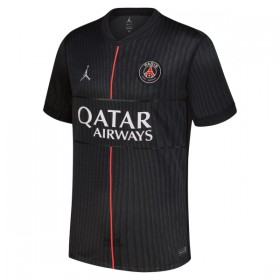 Virallinen pelipaita Paris Saint-Germain Fabian 8 4. Paita Jordan 2025-26 Lyhythihainen - Miesten
