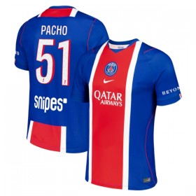 Virallinen pelipaita Paris Saint-Germain Pacho 51 Koti 2026-27 Lyhythihainen - Miesten