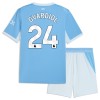 Virallinen pelipaita Manchester City Gvardiol 24 Koti 2026-27 Lyhythihainen - Lasten ( + Lyhyet housut ) Virallinen pelipaita Manchester City Gvardiol 24 Koti 2026-27 Lyhythihainen - Lasten ( + Lyhyet housut )