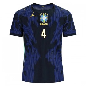 Virallinen pelipaita Brasilia Marquinhos 4 Vieras MM-kisat 2026 Lyhythihainen - Miesten