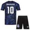 Virallinen pelipaita Argentiina Maradona 10 Vieras MM-kisat 2026 Lyhythihainen - Lasten ( + Lyhyet housut ) Virallinen pelipaita Argentiina Maradona 10 Vieras MM-kisat 2026 Lyhythihainen - Lasten ( + Lyhyet housut )