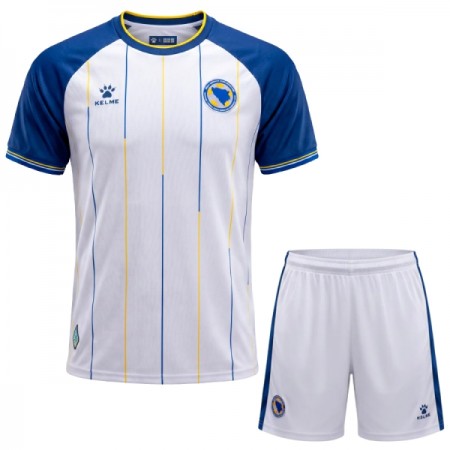 Virallinen pelipaita Bosnia and Herzegovina Vieras MM-kisat 2026 Lyhythihainen - Lasten ( + Lyhyet housut ) Virallinen pelipaita Bosnia and Herzegovina Vieras MM-kisat 2026 Lyhythihainen - Lasten ( + Lyhyet housut )