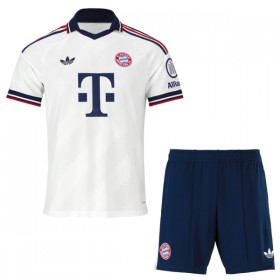 Virallinen pelipaita FC Bayern München Vieras 2026-27 Lyhythihainen - Lasten ( + Lyhyet housut )