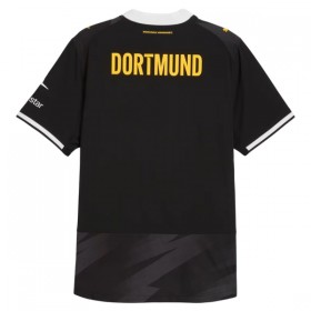 Virallinen pelipaita Borussia Dortmund Vieras 2026-27 Lyhythihainen - Miesten
